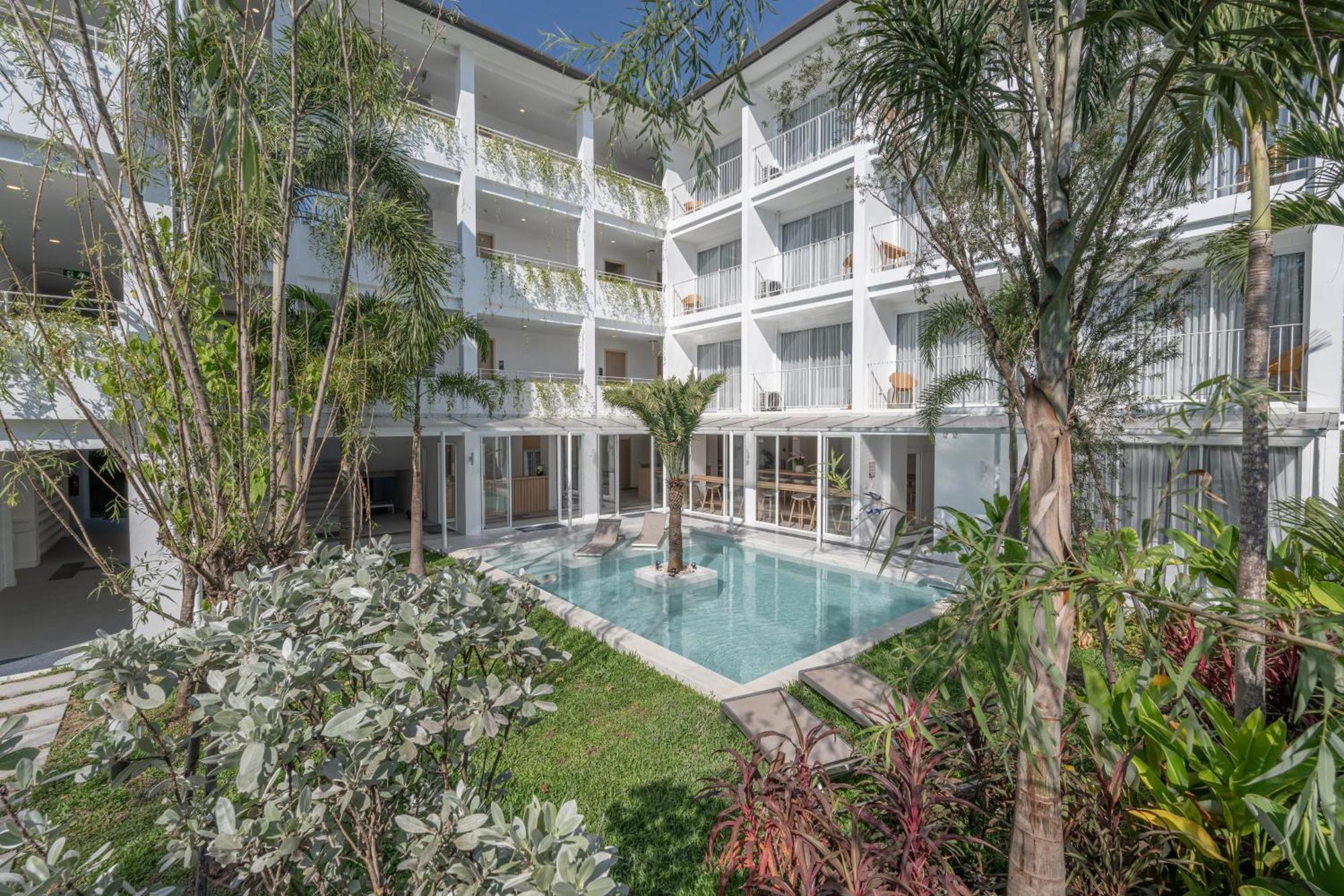 Lis Hotel Chiangmai Chiang Mai Exterior photo